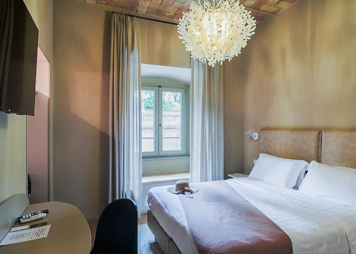 Hotel 163 Boutique *