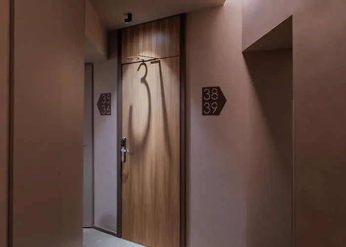 Hotel 163 Boutique *