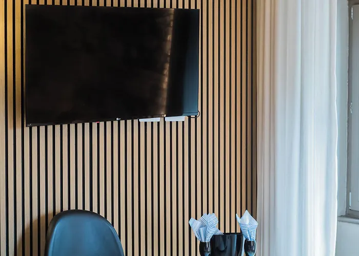 163 Boutique Hotel *