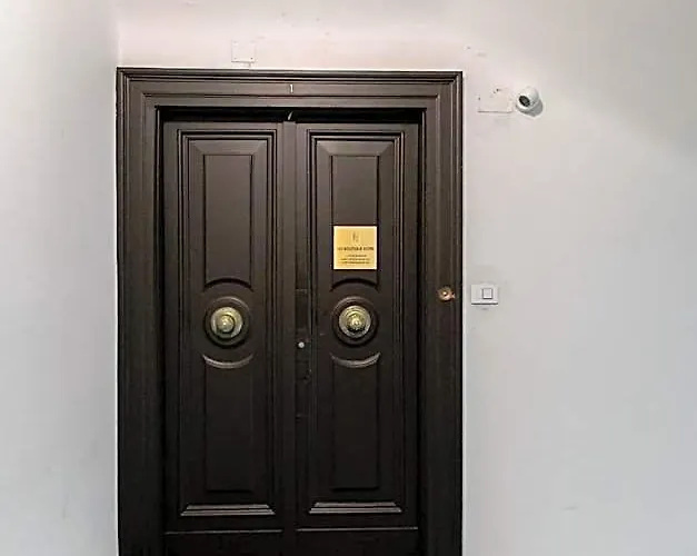 163 Boutique Hotel *
