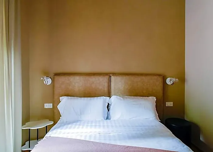 163 Boutique Hotel *