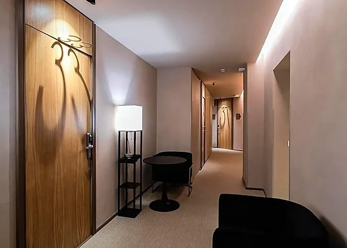 Hotel 163 Boutique
