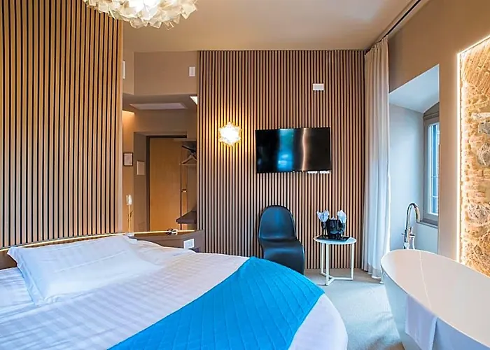 Hotel 163 Boutique